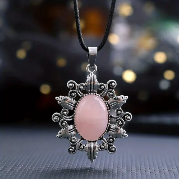 Rose Quartz Natural Stone Sunflower Pendant Hollow Pattern Gemstone Necklace - Picture 2 of 2